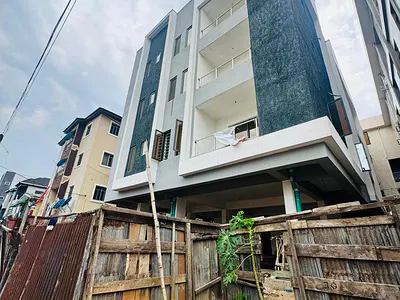Beautifully Built 3 Bedroom Apartment with BQ