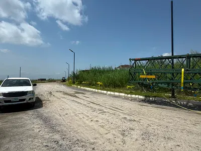 Land