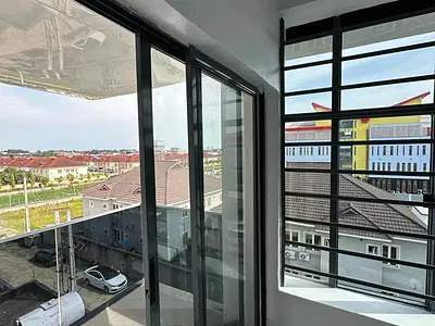Cozy Luxury 2 Bedroom Flat