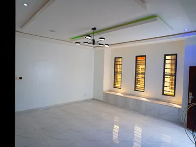 Luxury 4 Bedroom Smart Terrace Duplex