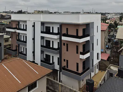 Contemporary 3-Bedroom Apartment