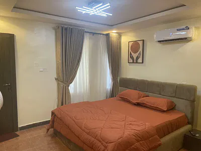 Beautiful and Well-Furnished 1 Bedroom