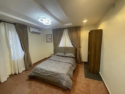 Beautiful and Well-Furnished 2 Bedroom Flat