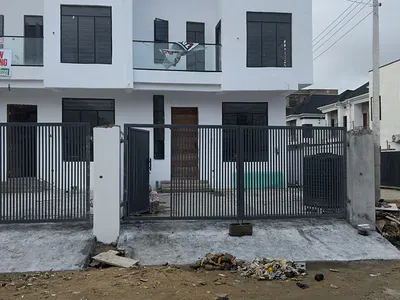 Luxury 4 Bedroom Terrace Duplex with Excellent Facilities