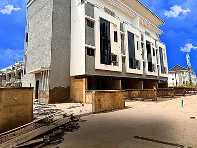 4 Bedroom Terrace Duplex
