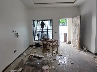 Luxury and Newly Built 3 Bedrooms Flat