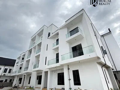 Well Built 1bedroom Apartment