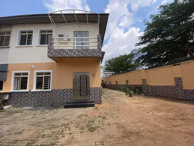 4 Bedroom Semi-Detached Duplex