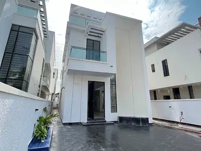 5 Bedroom Detached + BQ — Chevron, Lekki, Lagos