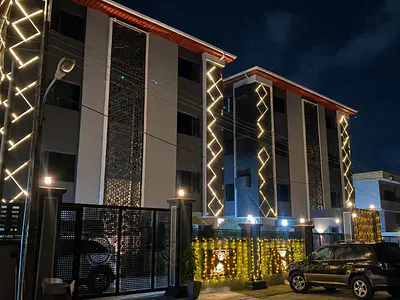 The Luxe 2 Bedroom Apartment