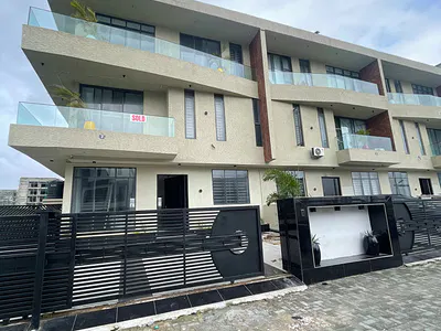 Luxury 4 Bedroom Detached Duplex