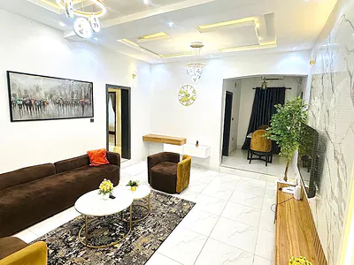 Luxury 3 Bedroom Apartment with PS5, Swimming Pool, Gym and Snooker