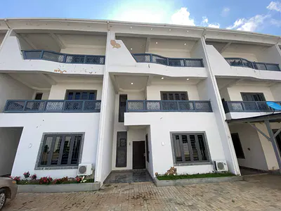 4 Bedroom Terrace Duplex with BQ