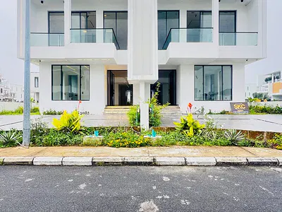 5 Bedroom Semi Detached Duplex+ BQ, Cinema, Pool, Rooftop Terrace & Gym