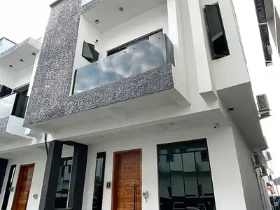Luxurious Fully Furnished 4 Bedroom Terrace