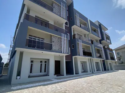 Stunning 2 Bedroom Apartment Within a Gated Compound