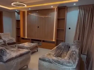 A Spacious 3-Bedroom Apartment (Master En-Suite) with Modern Fittings. — Jahi, Abuja