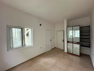 Fully Serviced 3 Bedroom Flat on the 5th Floor Without BQ
