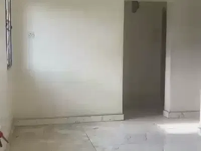 Newly Renovated 2 Bedroom Apartment