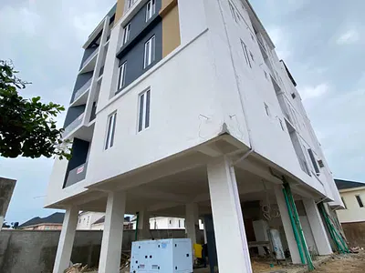 Fully Serviced 2 Bedroom Apartment with Swimming Pool, Elevator