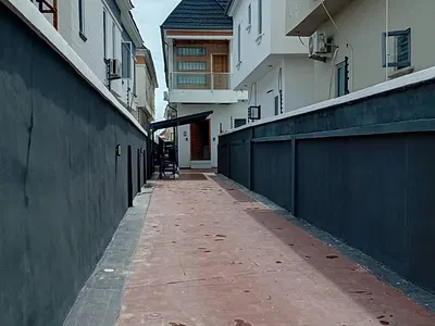 Luxurious 4-Bedroom Detached Duplex with BQ (Self Compound)