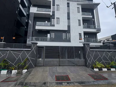 Well-Maintained 2 Bedroom Serviced Apartment