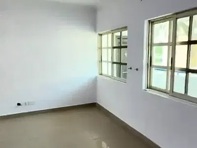 Luxurious 2 Bedroom Flat Plus BQ