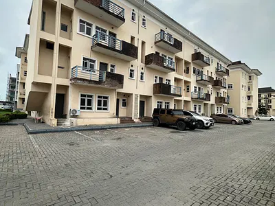 Specious 4 Bedroom Maisonette