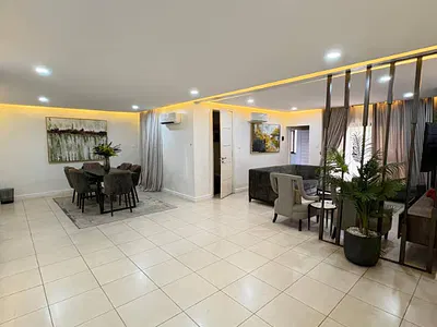 Luxury 7units of 3bedrooms Fully Furnished Apartment with Swimming Poo