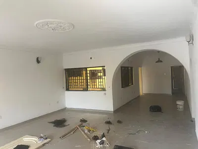 Spacious 3 Bedroom Apartment with BQ