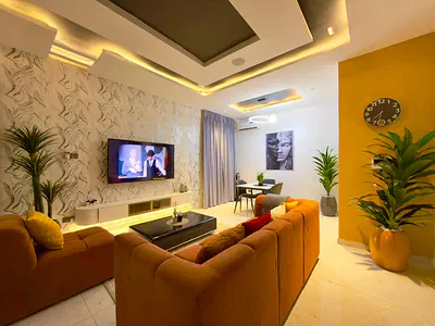 Well Furnished 3 Bedroom Terrace with Private Home Office
