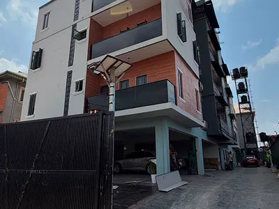 Luxury 3 Bedroom Apartment