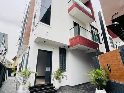 Brand New 5bed Fully Detached Duplex with BQ