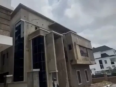 Luxury Built 5 Bedroom Carcass