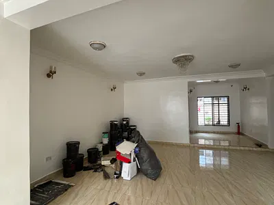 Lovely 2 Bedroom Apartment with a BQ