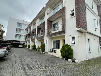 A Spacious 4 Bedroom Terrace Duplex with BQ for Rent at Lekki Phass1