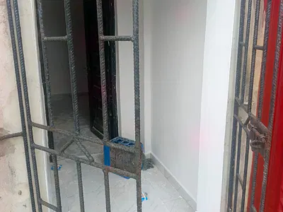1 Room Self-Contain