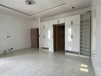 Brand New 5 Bedroom Fully Datched Duplex with BQ