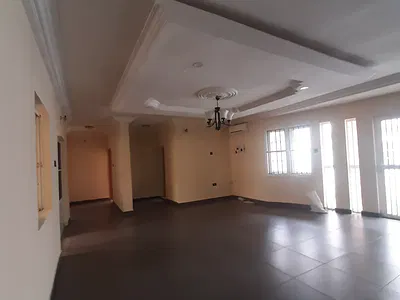 Serviced 3 Bedroom En-Suite Flat with 1 Room BQ
