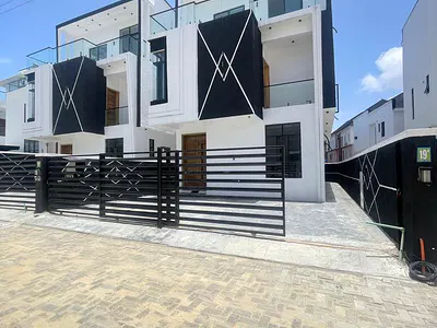 Stunning 5 Bedrooms Duplex with Two Floors and a BQ