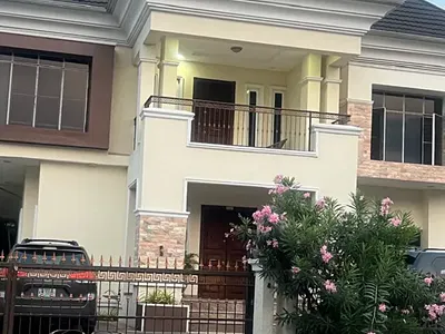 6 Bedroom Fully Detached Duplex with Swimming Pool on 648SQMS