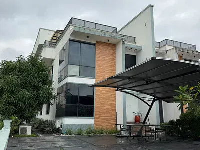 Luxury 5 Bedrooms Semi Detached Duplex with BQ