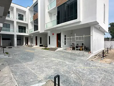 4-Bedroom Terrace Triplex Lekki Right