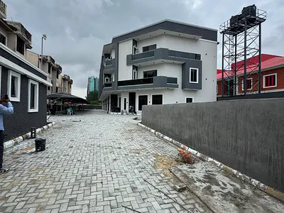 4 Bed Terrace Duplex + BQ