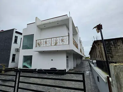 3bedroom Terrace Duplex