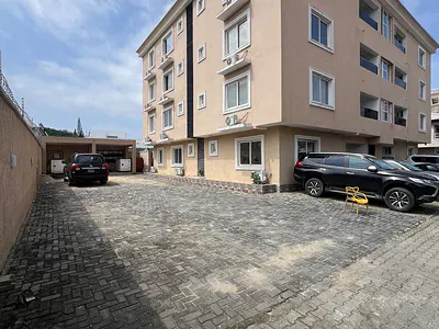 Smart 3 Bedroom Flat with Is Available