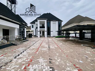 Brand New 5 Bedroom Duplex with 2 Bedroom Guest Chalet & BQ for Sale️