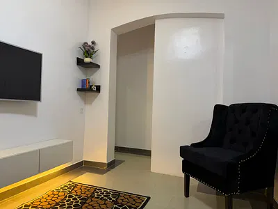 Spacious One Bedroom Flat for Office or Residential Purpose