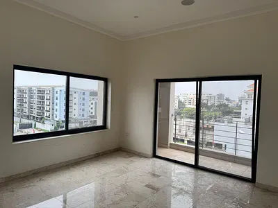 Luxury 3 Bedroom Apartment