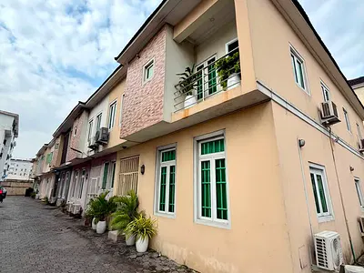 Spacious & Well Built 4 Bedroom Terrace Duplex